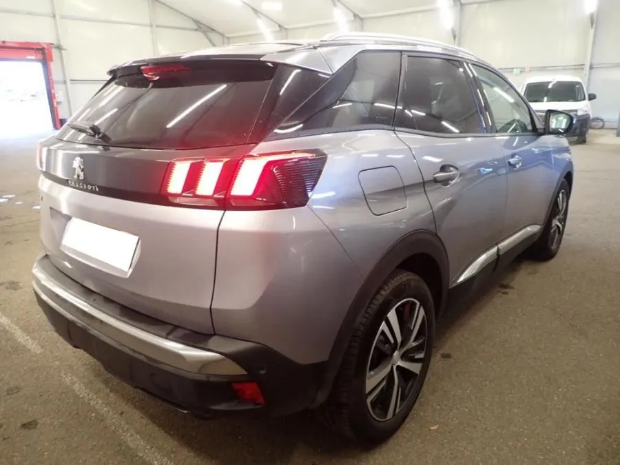 Peugeot 3008 1.5 BLUEHDI 130 ALLURE BUSINESS EAT8 Image 2