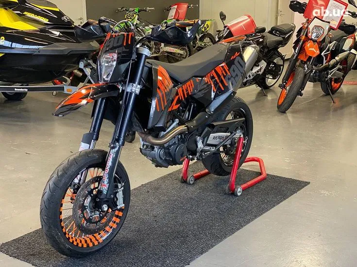 KTM 690 Image 5